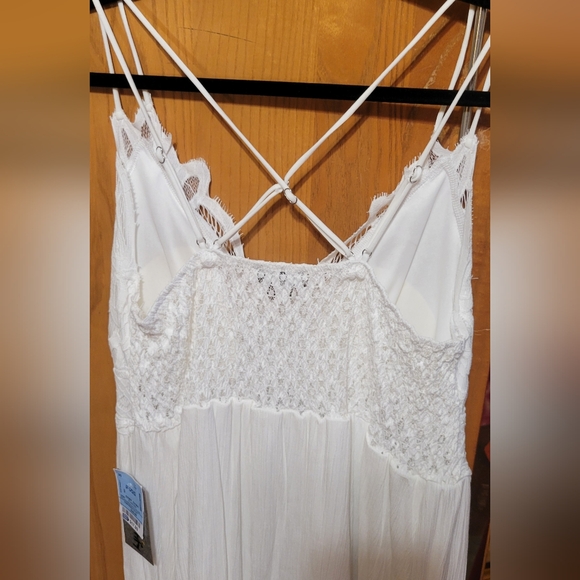 J For Justify Elegant Off-White Lace Maxi Dress   Size 1X - Picture 4 of 5